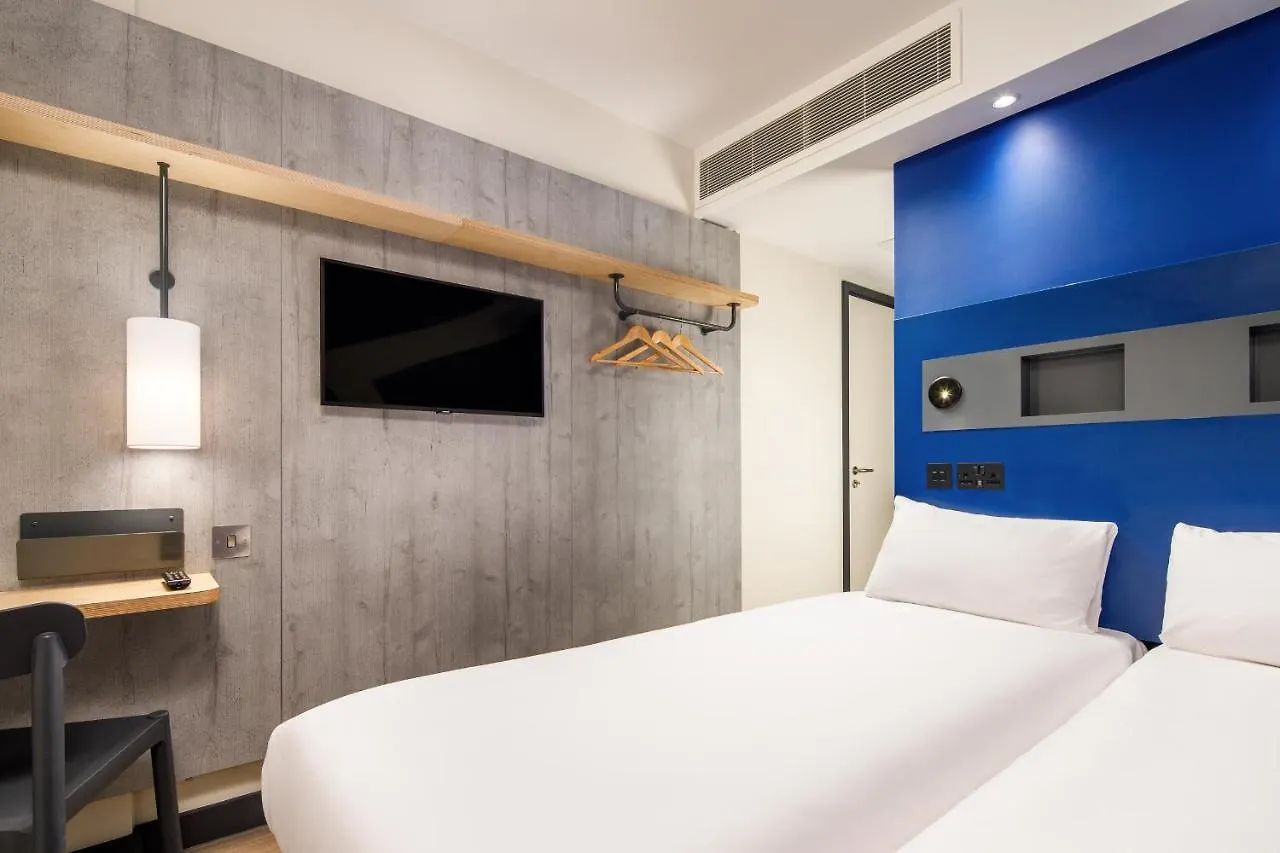 Ibis Budget Manchester Airport T2 Hale  Reino Unido
