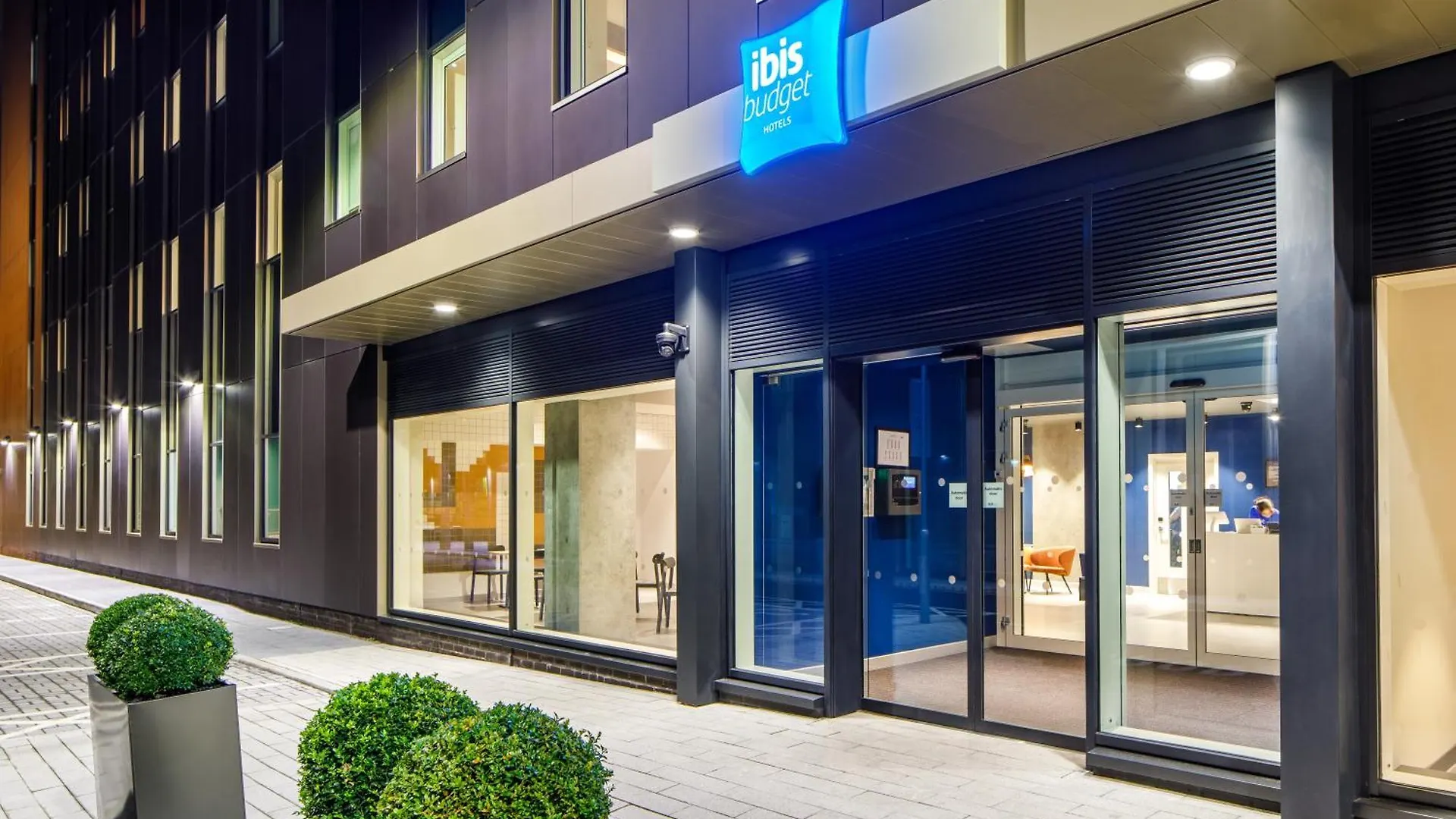 Hotel Ibis Budget Manchester Airport T2 Hale