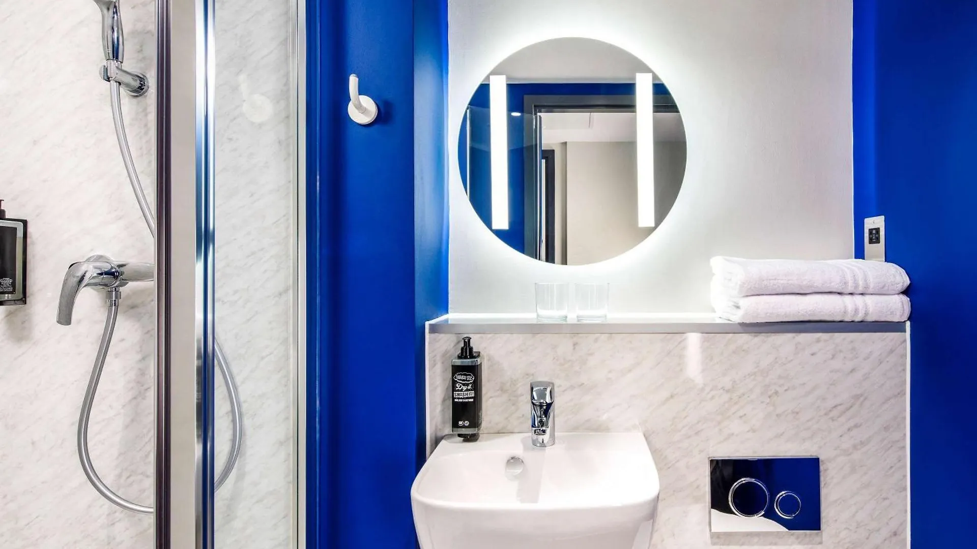 Ibis Budget Manchester Airport T2 Hale  Hotel